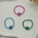 Candy Smiles Trio – Bunte Perlenringe mit Smiley | Kawaii Schmuck | Freundschaftsringe | Handmade Geschenk | Y2K Stil – Bild 3